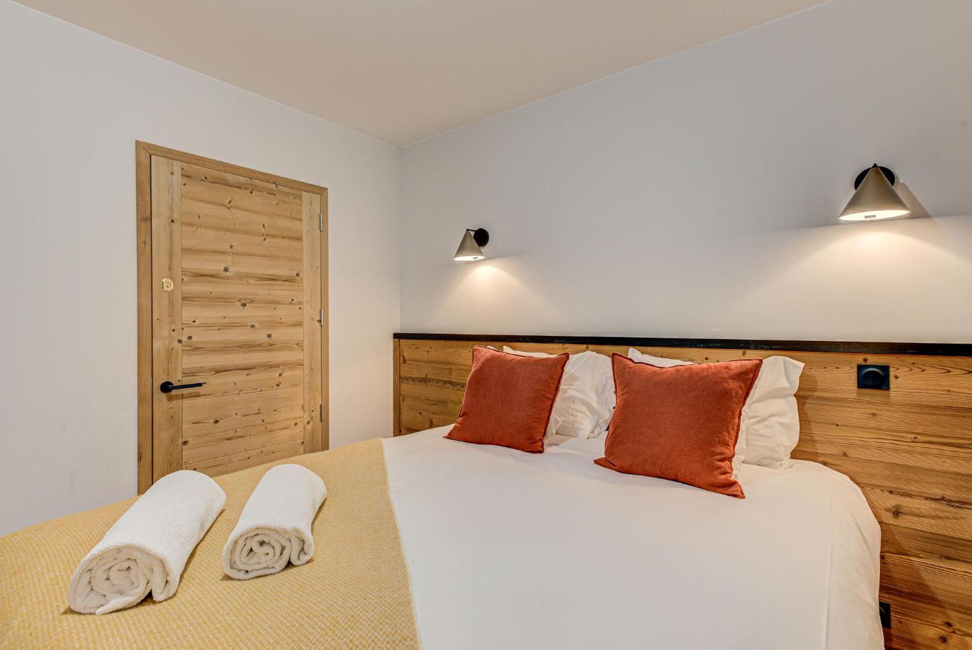 White Pearl A03 - Alpes Travel - - Sleeps 2-4 Chamonix